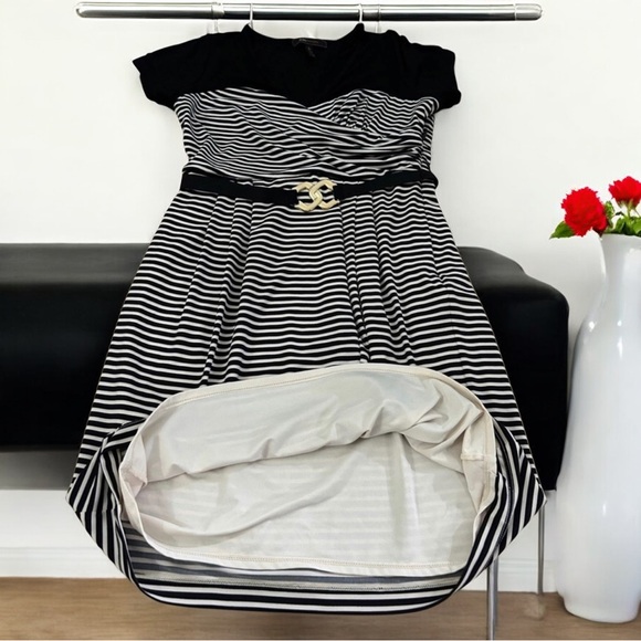BCBGMAXAZRIA Belted Black & White Stripe Dress
Size 8 - Picture 3 of 12